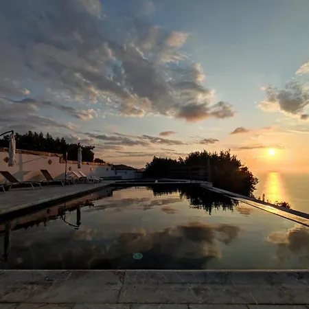 Tale Gioiosa Bed & Breakfast