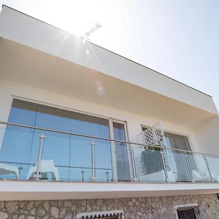 Tale Gioiosa Bed and breakfast