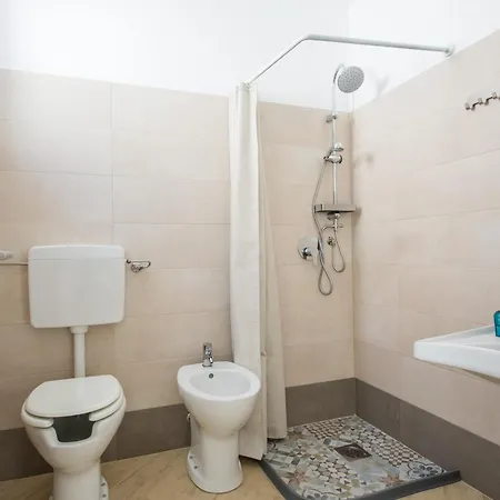 Tale Gioiosa Bed and breakfast *
